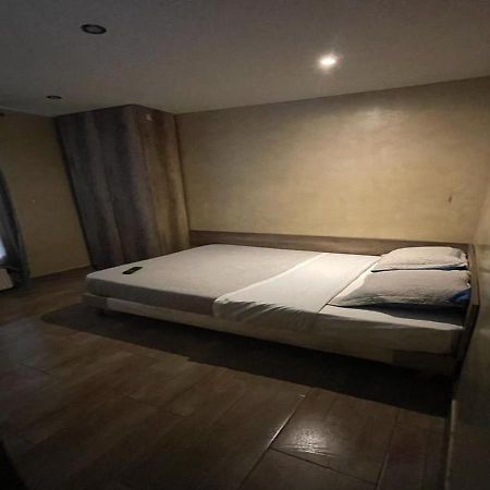 Lpl パリ ホテル エクステリア 写真